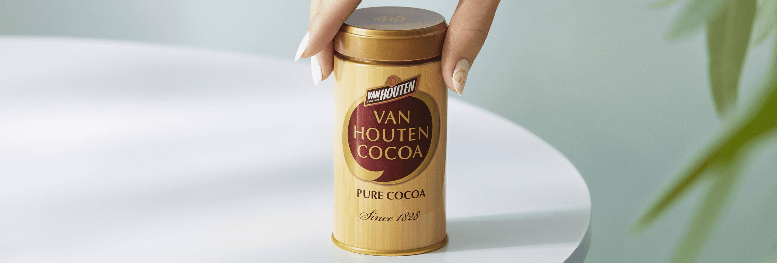 LESS MORE COCOA | バンホーテン ココア ブランドサイト | 片岡物産