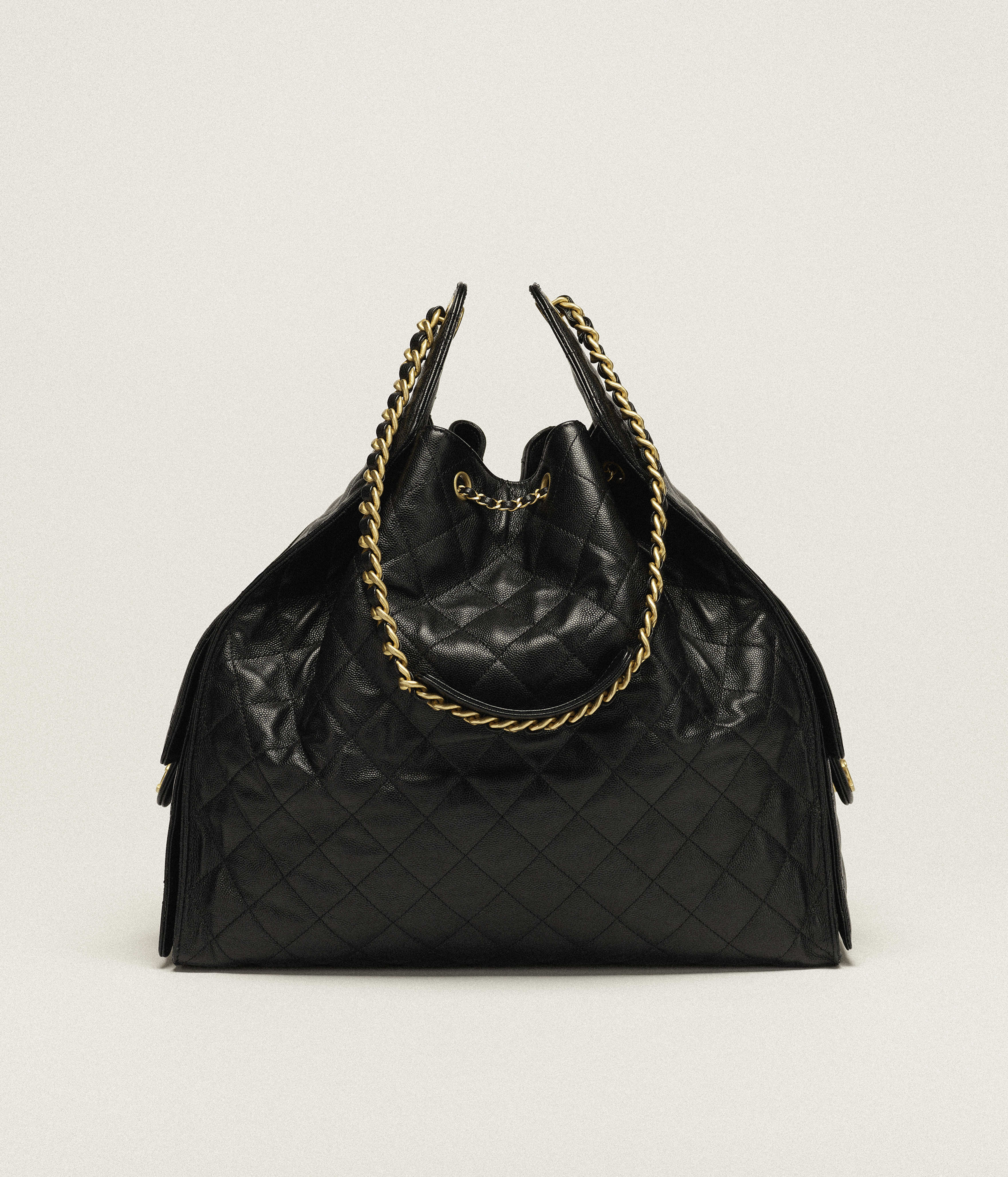 Chanel 25 large handbag, Grained calfskin & gold-tone metal, black