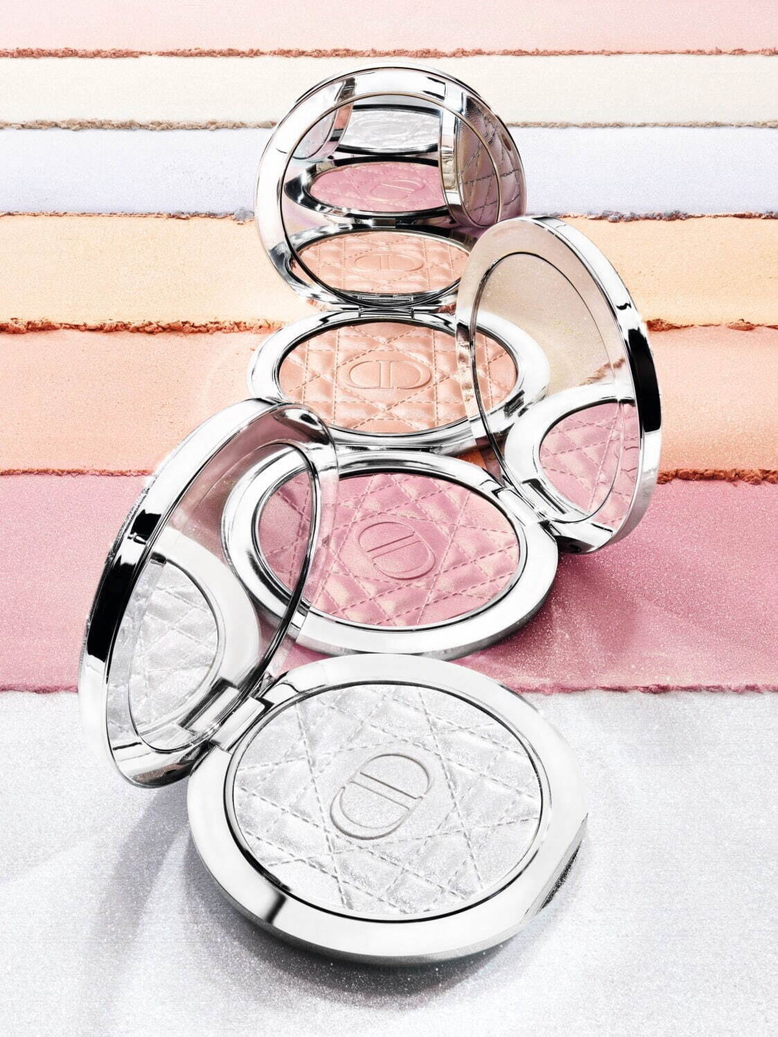 ディオール フォーエヴァー」の新ハイライター誕生、“ジェル パウダー