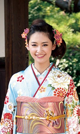 京友禅振袖・水色・白の牡丹┃伝統古典【菊京屋】