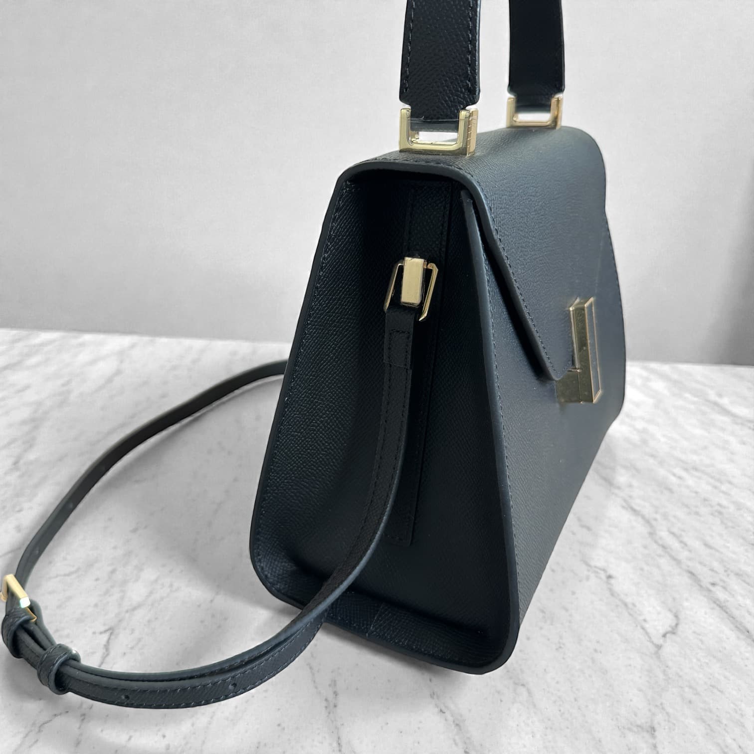 本革フラップTOPハンドルバッグ｜軽量0.35kg・8色｜即納・返品無料