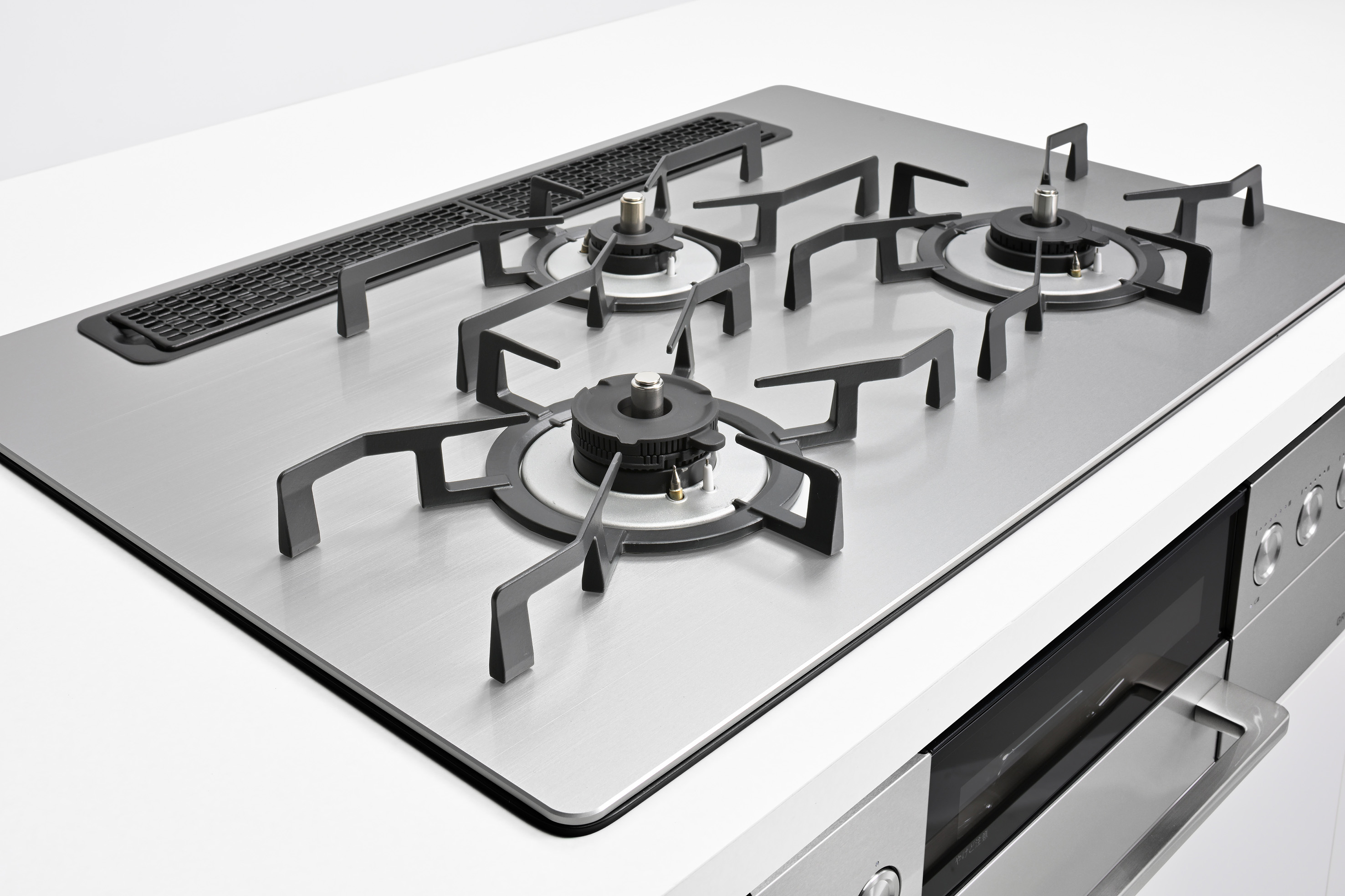 重厚感のある鋳物五徳とガスならではの強火力 ビルトインガスコンロ