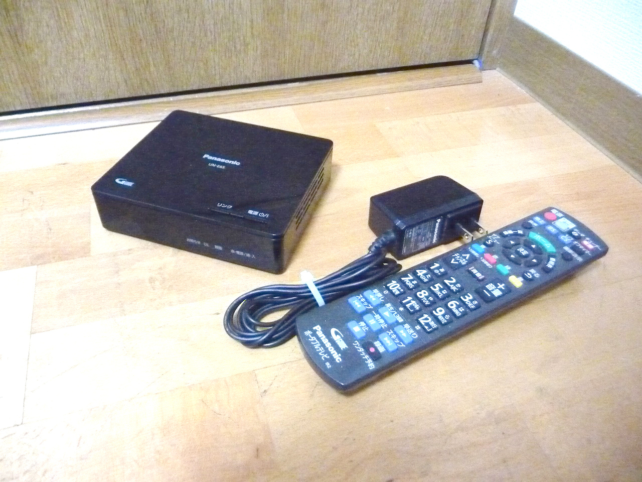 チューナー Panasonic UN-E6S パナソニック B-CAS リモコン 付属