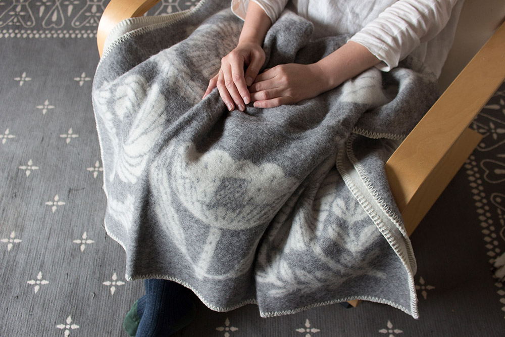 鹿児島睦さん×ラプアンカンクリのブランケット | RyuC ・Divertire