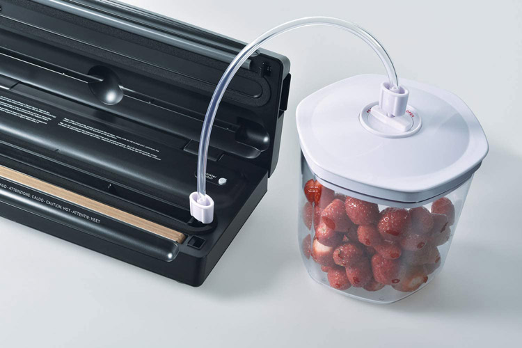 Solis ソリス 電動式 全自動真空パック器 バックプレミアム 574