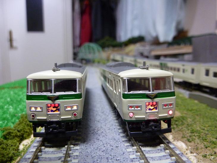 KATO：10-443】185系0番台「踊り子」 （オリジナル塗装） - ビスタ模型