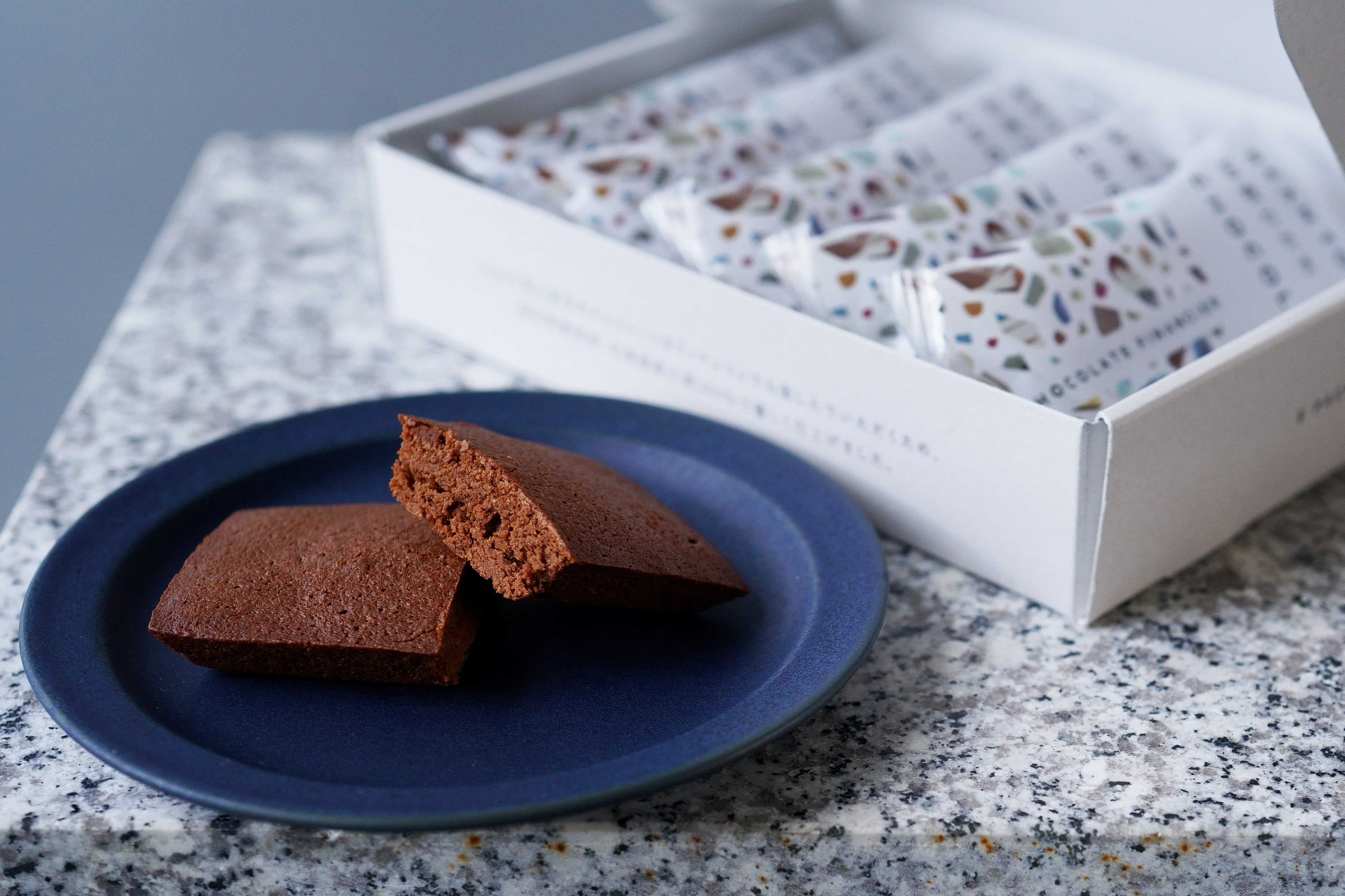 石挽きチョコフィナンシェ box(5個入り）: せとうちエリア│DISCOVER