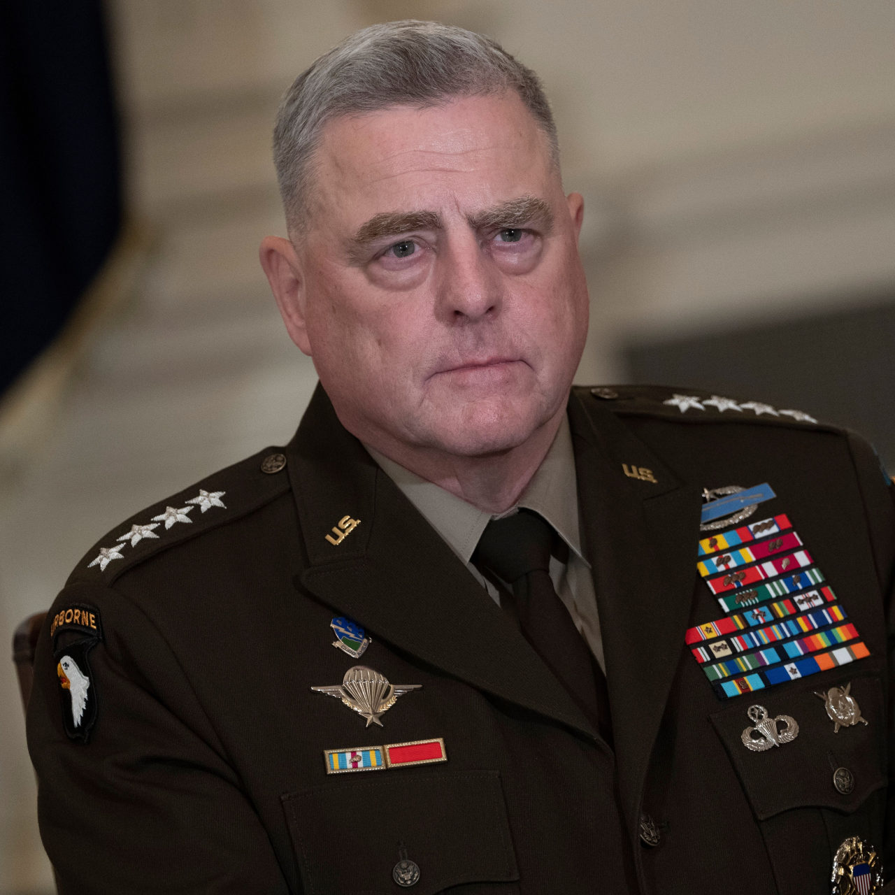 米軍制服組の次期トップ、空軍・海兵隊大将らが有力候補 - WSJ