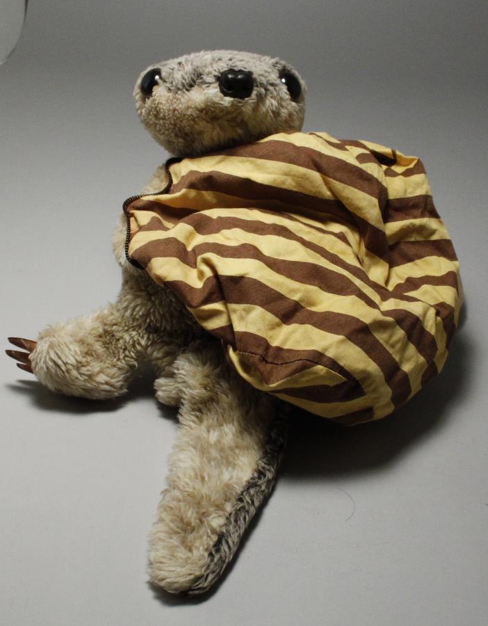 明治製菓 ぬいぐるみ 【 あるあるアルマジロ/オイラはアルマジロ】 450mm