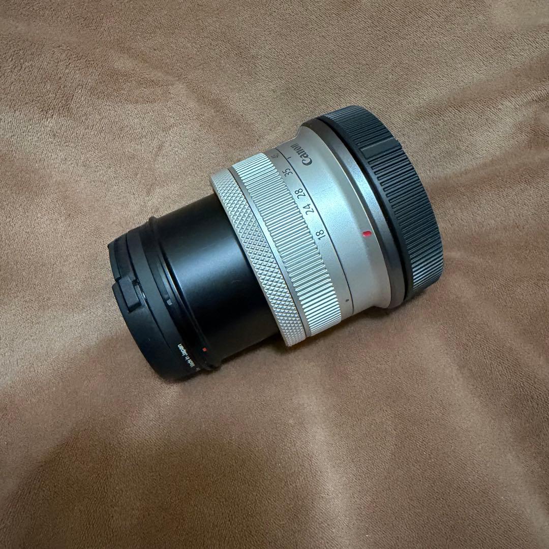 Canon RF-S 18-45mm F4.5-6.3 IS STM レンズ