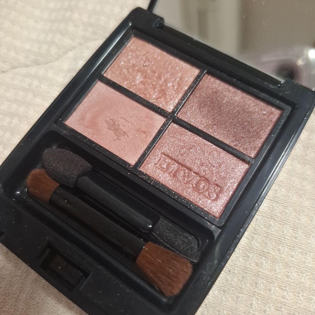 アイシャドウパレット ブラウン系 4色 日本製 - メルカリ