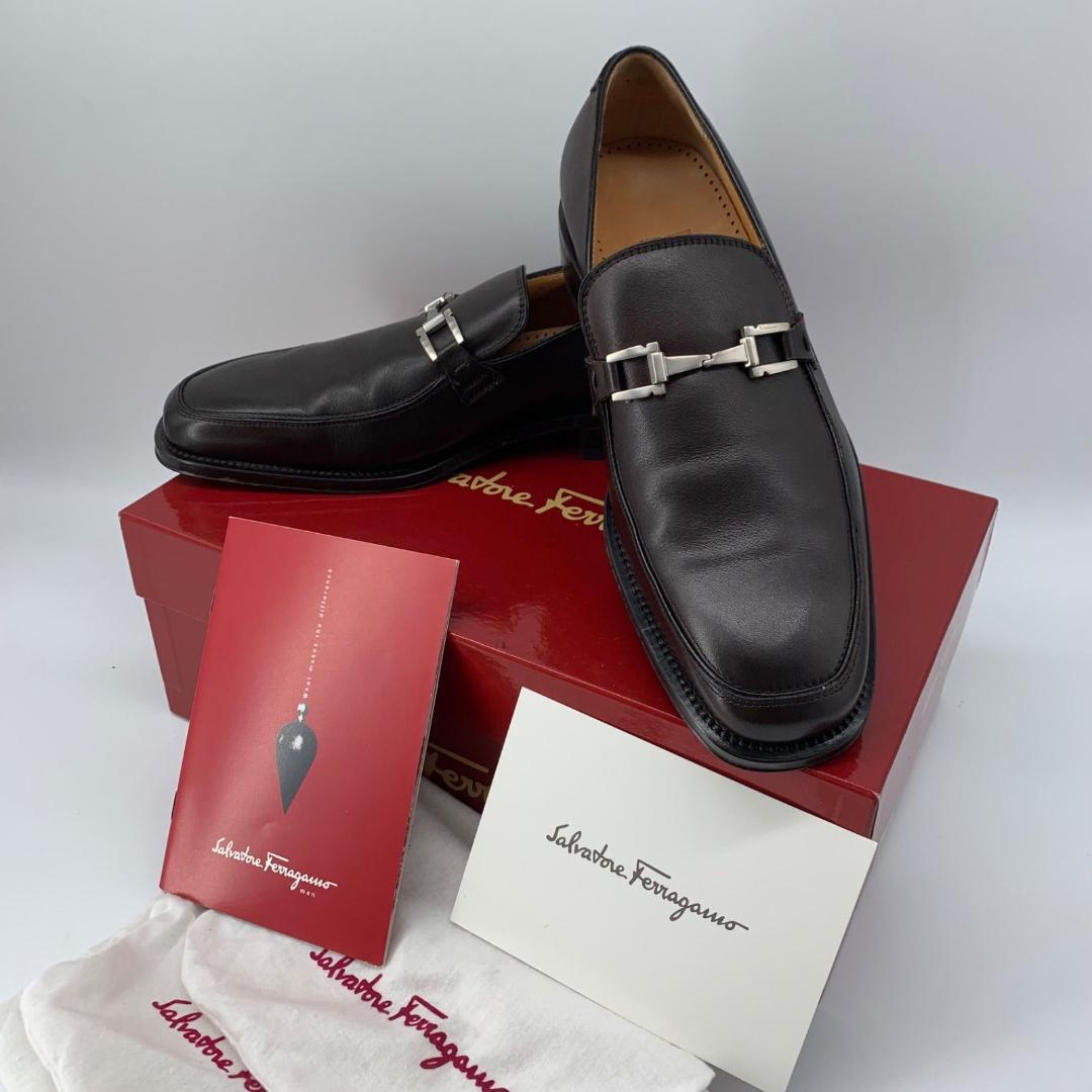 未使用級✨サルヴァトレーフェラガモ シューズ シルバー金具 26.5cm