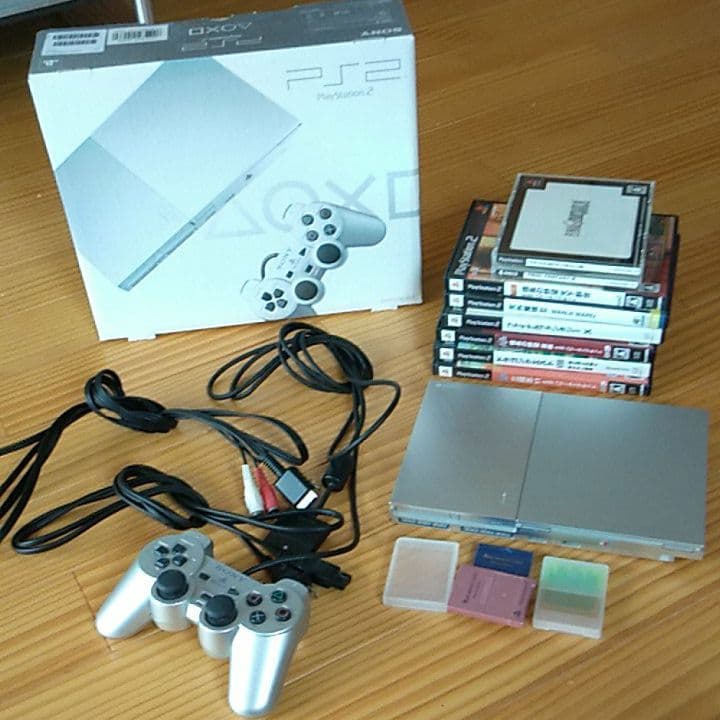 PS2 本体、ソフト7本付き PlayStation2 PS2 本体 PS2ソフト34本 PSソフト7本セット+攻略本