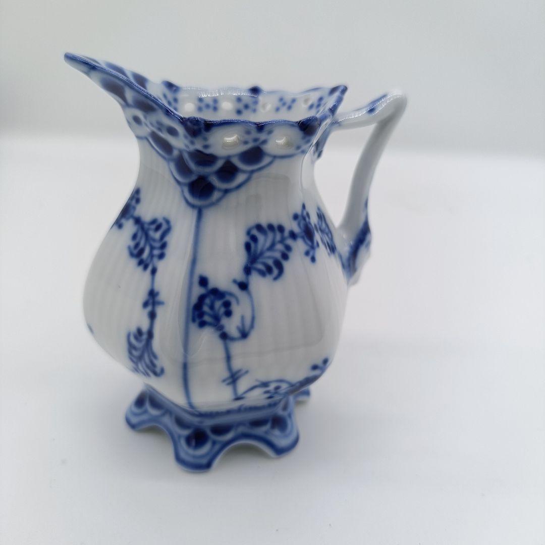 特価 ロイヤルコペンハーゲン ミルクピッチャー ブルーフルーテッド プレイン クリーマー|ロイヤル コペンハーゲン