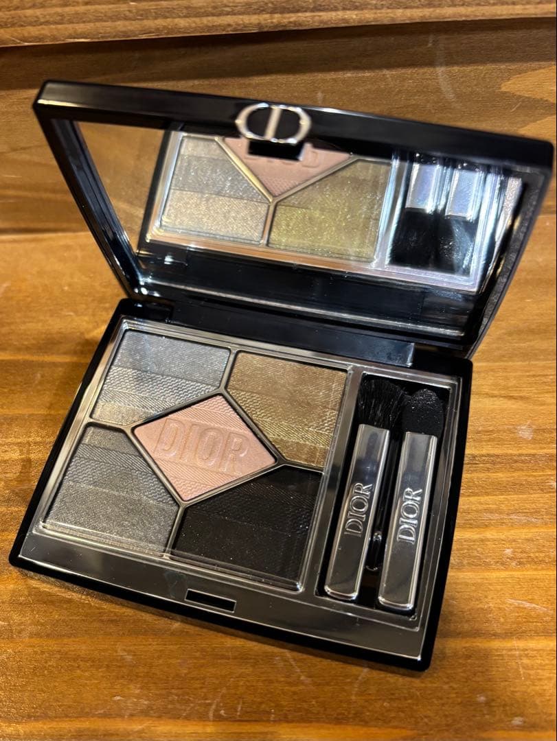 Dior ディオールショウ　083 ポーチ付き 旧】ディオールショウ サンク クルール（プラン ドゥ パリ