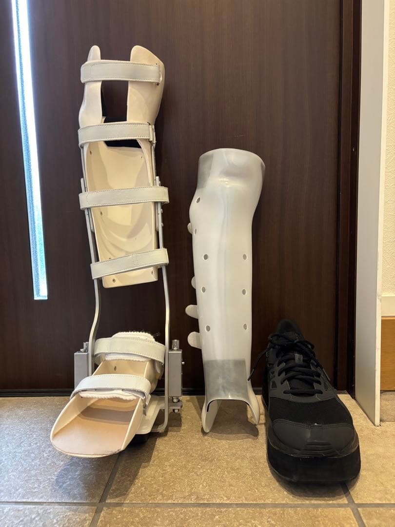 PTB装具 免荷装具 右脚用 腓骨骨折 29cm - メルカリ