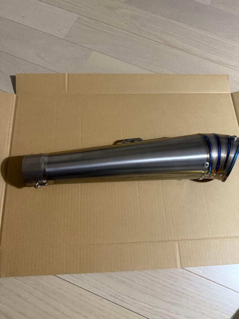 ナイトロレーシング ハーフポリッシュ コニカルチタンサイレンサー V-III EX-SLKT3-V3 ナイトロレーシング ハーフポリッシュ コニカルチタン