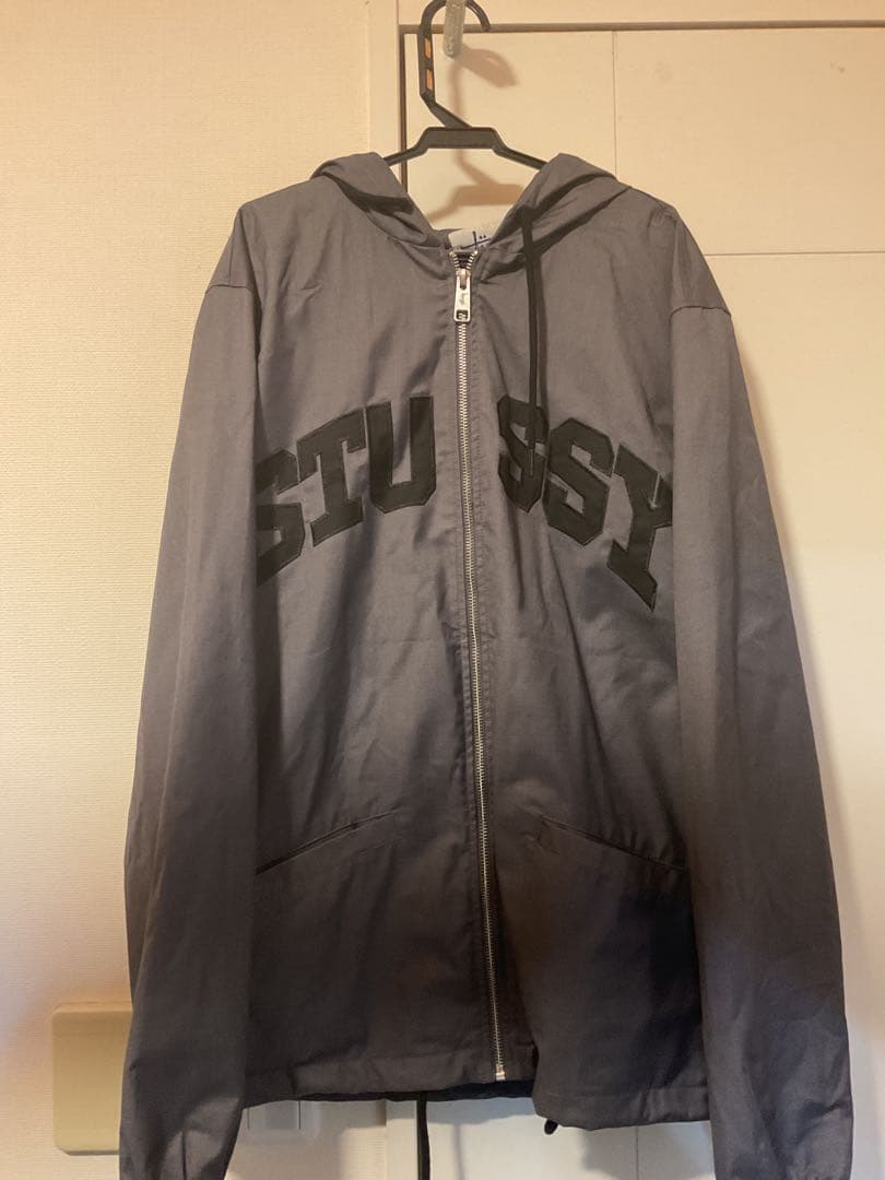 STUSSY ナイロンジャケット グレー - メルカリ