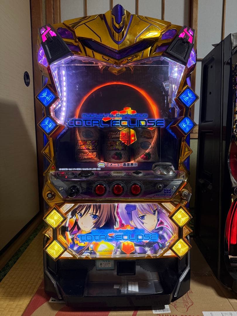 にくにく様専用】 トータルイクリプス 実機 - メルカリ