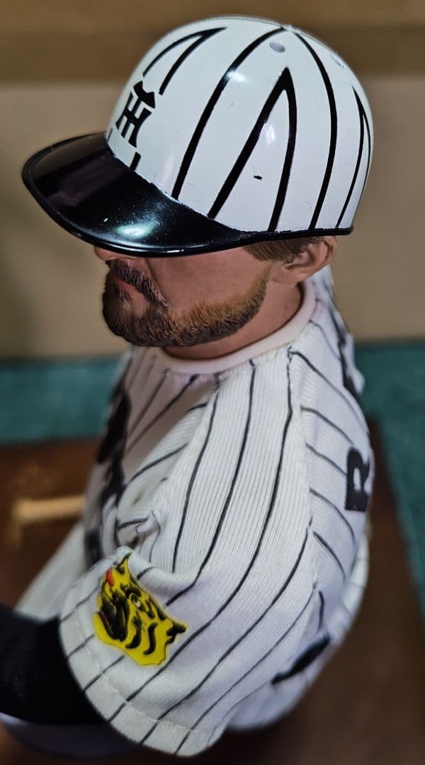 阪神タイガース ランディ・バース 44番 フィギュア - メルカリ