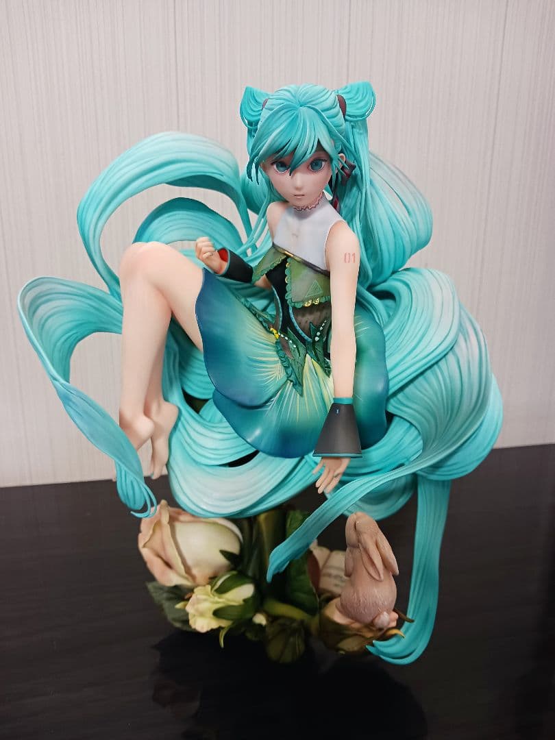 希少品☆初音ミク 未来の蕾(つぼみ) 1/6 フィギュア 中国限定 - メルカリ