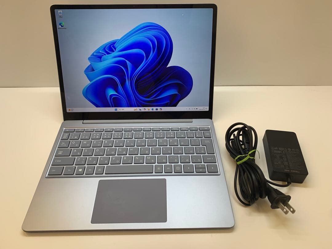 Surface Laptop Go i5 8GB 128GB Office付 Amazon.com: Microsoft Surface Laptop Go - 12.4